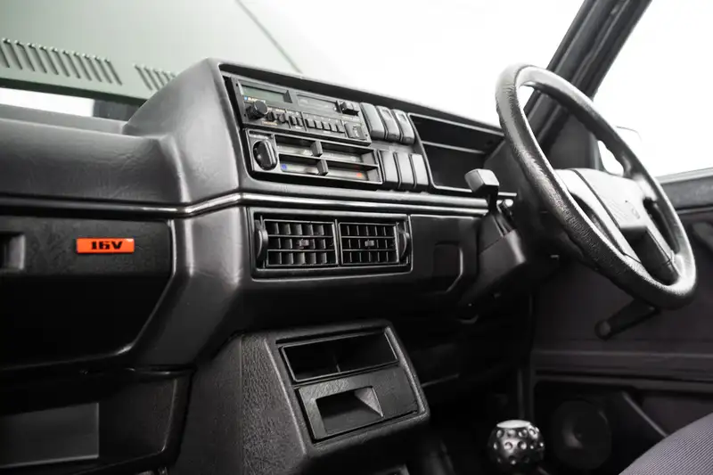 1990 Volkswagen Golf GTI 16V-Sold