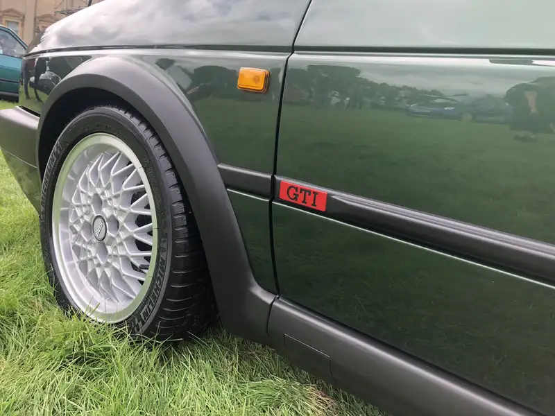 1990 Volkswagen Golf GTI 16V-Sold
