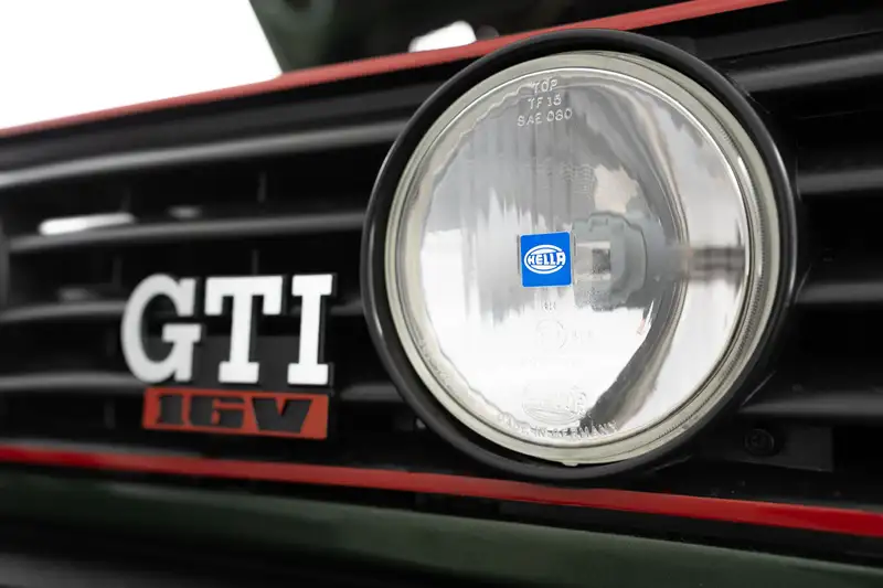 1990 Volkswagen Golf GTI 16V-Sold