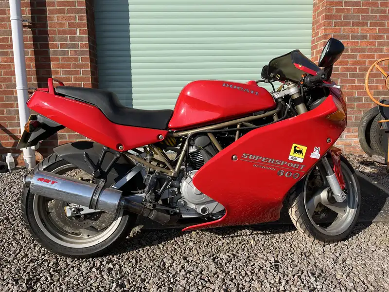 1997 Ducati 600SS 583cc-Sold