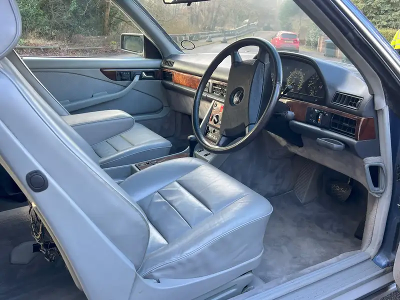 1987 Mercedes Benz 560 SEC (C126)-Sold