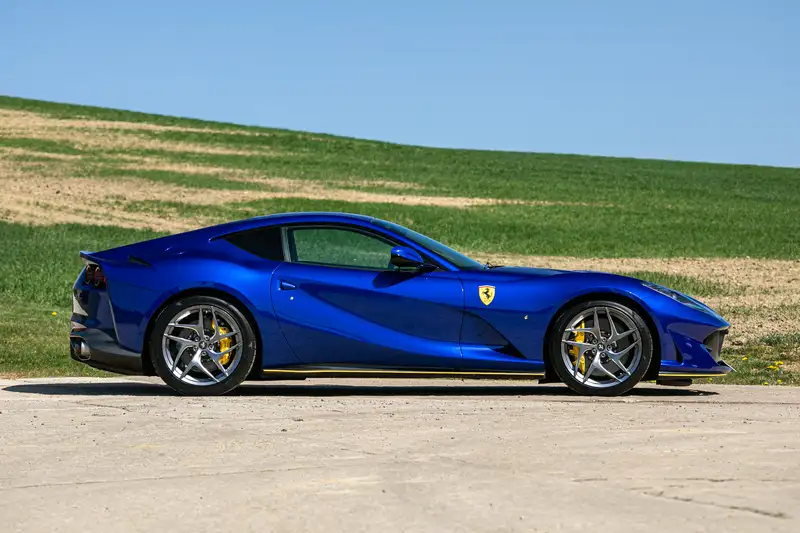2019 Ferrari 812 Superfast-For Sale