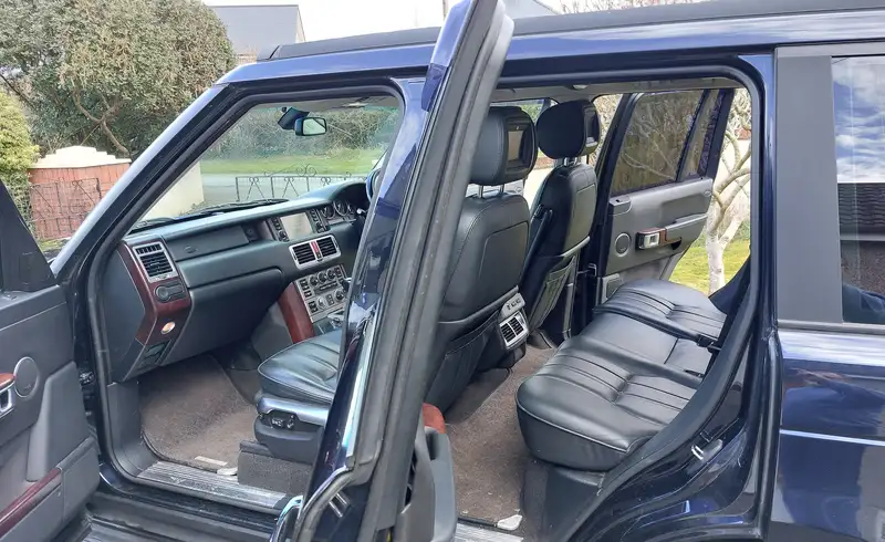  2005 Range Rover 4.2 V8 SC Auto (L322)-Sold