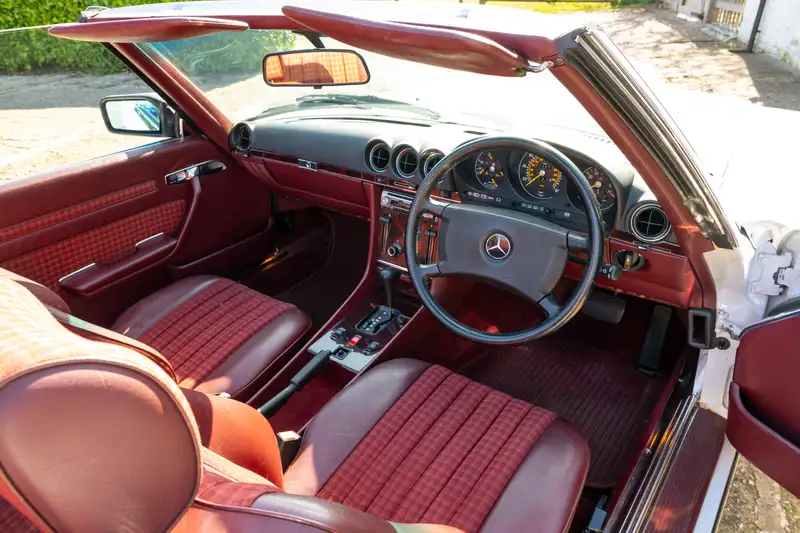1986 Mercedes-Benz 300SL (R107)-Sold