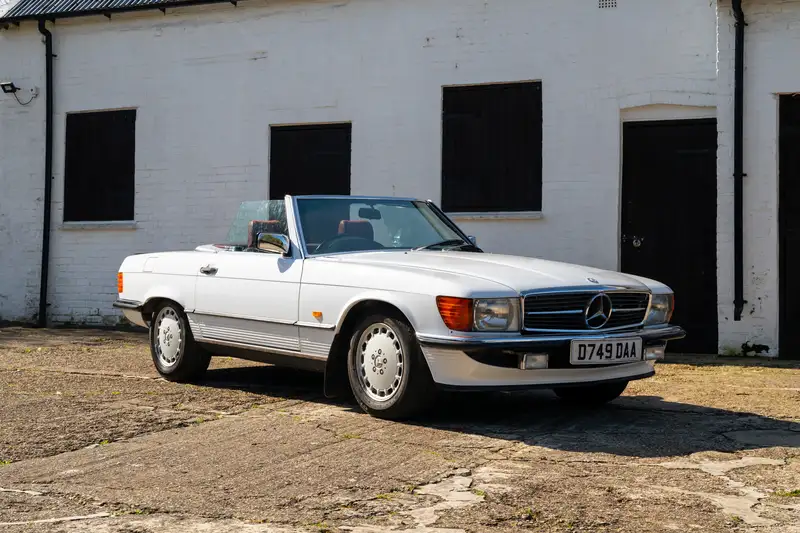 1986 Mercedes-Benz 300SL (R107)-Sold