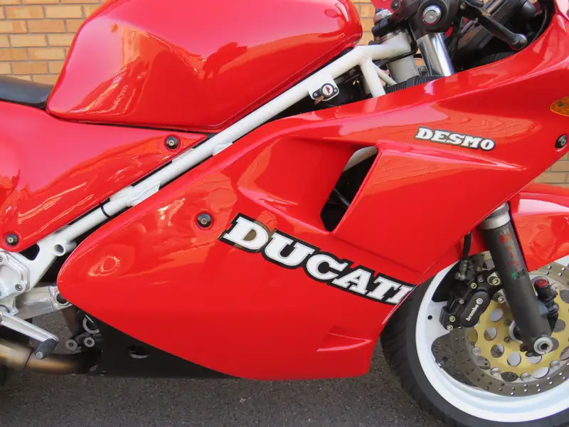 Ducati 851 Strada 851cc-For Sale