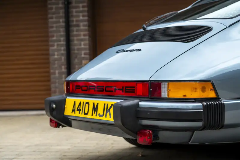 1984 Porsche 911 3.2 Carrera Sport Coupé-Sold
