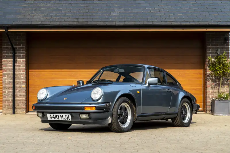 1984 Porsche 911 3.2 Carrera Sport Coupé-Sold