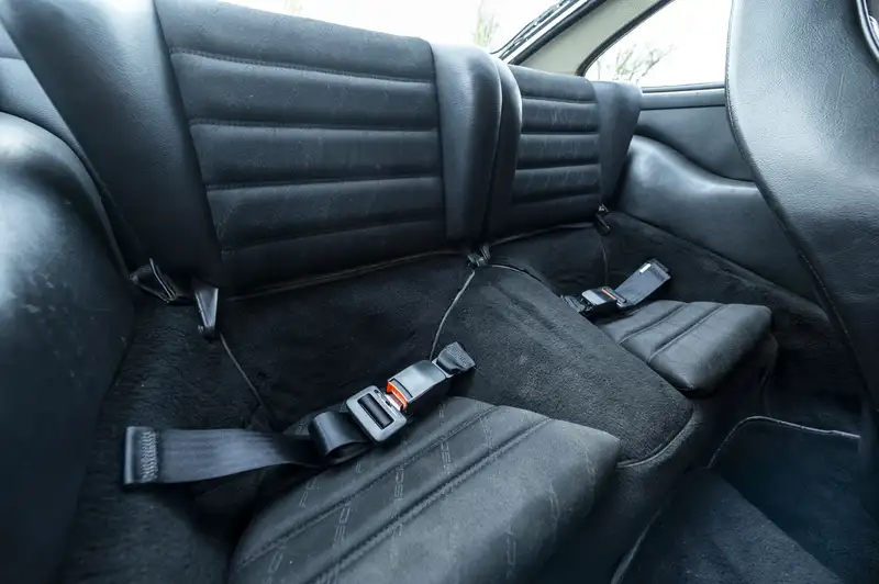 1984 Porsche 911 3.2 Carrera Sport Coupé-Sold