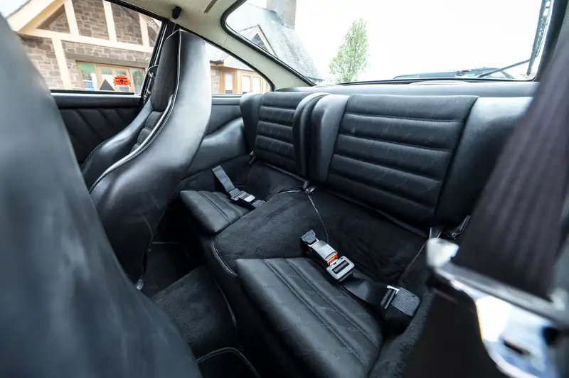 1984 Porsche 911 3.2 Carrera Sport Coupé-Sold