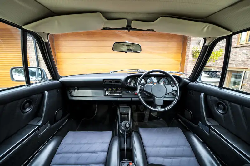 1984 Porsche 911 3.2 Carrera Sport Coupé-Sold