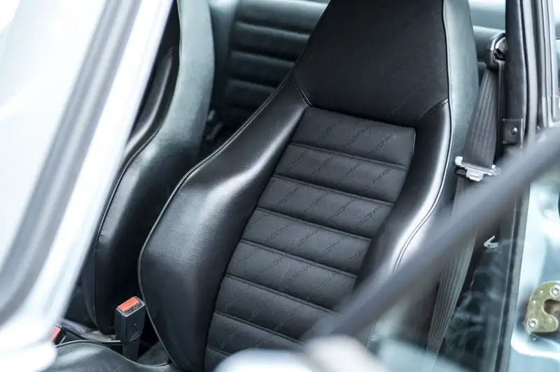 1984 Porsche 911 3.2 Carrera Sport Coupé-Sold