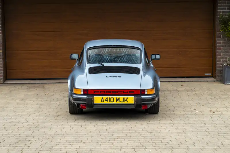 1984 Porsche 911 3.2 Carrera Sport Coupé-Sold