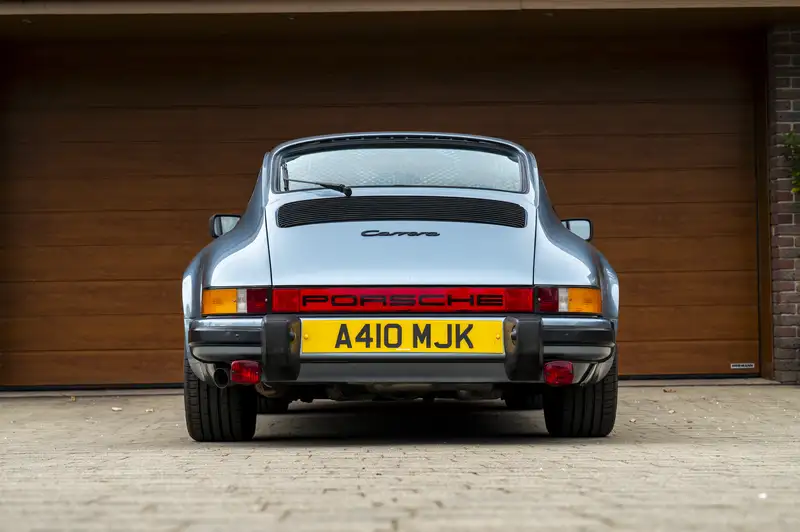 1984 Porsche 911 3.2 Carrera Sport Coupé-Sold