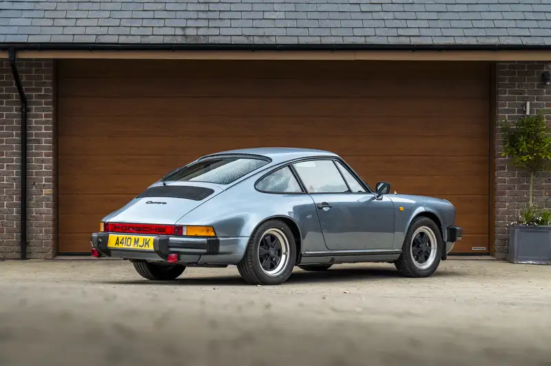 1984 Porsche 911 3.2 Carrera Sport Coupé-Sold