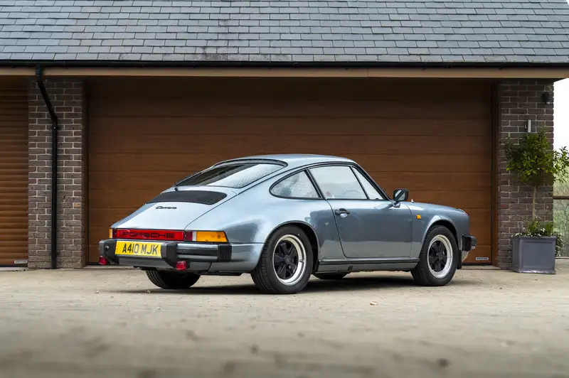 1984 Porsche 911 3.2 Carrera Sport Coupé-Sold
