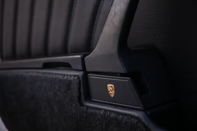 1988 Porsche 911 3.2 Carrera Sport-Sold