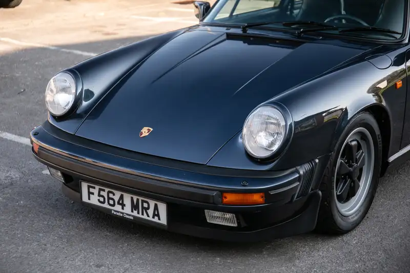 1988 Porsche 911 3.2 Carrera Sport-Sold