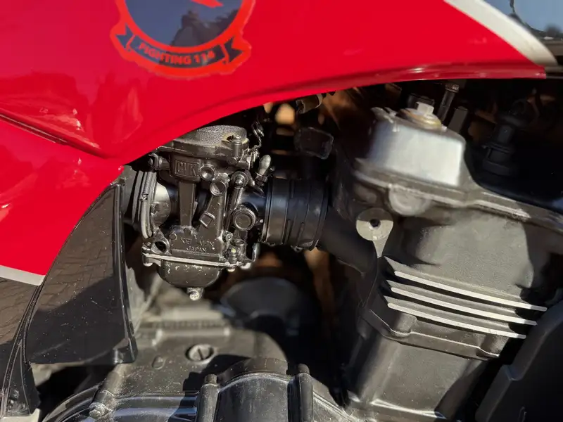 1985 Kawasaki GPZ900R 908cc-Sold