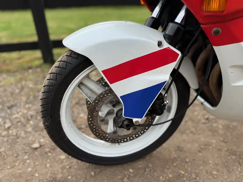 1990 Honda CBR600F 598cc-Sold