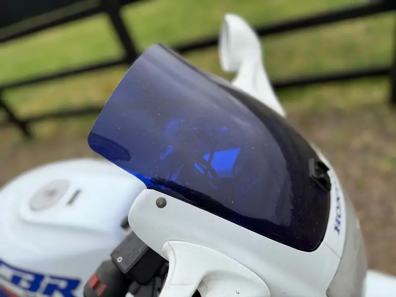 1990 Honda CBR600F 598cc-Sold
