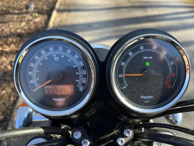 2012 Triumph T100 Bonneville Steve McQueen Edition 865cc-Sold