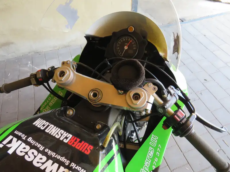 2010 Kawasaki ZX-10R Ninja Race Bike 998cc-For Sale