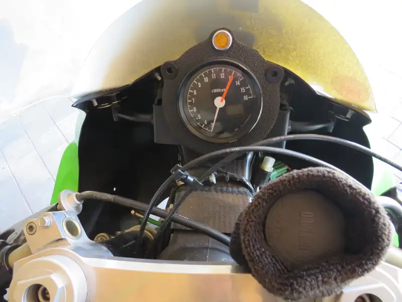 2010 Kawasaki ZX-10R Ninja Race Bike 998cc-For Sale