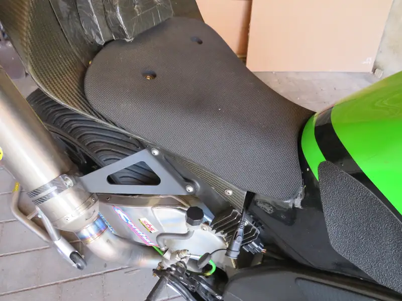 2010 Kawasaki ZX-10R Ninja Race Bike 998cc-For Sale