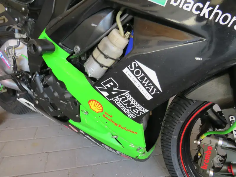 2010 Kawasaki ZX-10R Ninja Race Bike 998cc-For Sale