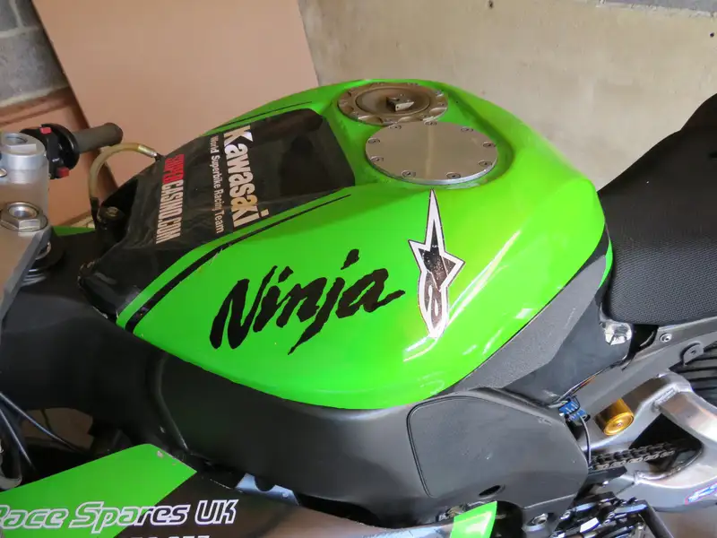 2010 Kawasaki ZX-10R Ninja Race Bike 998cc-For Sale