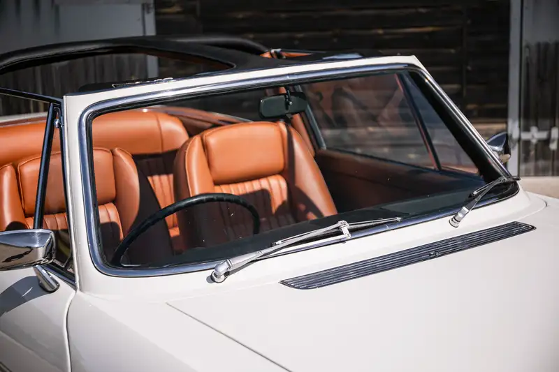 1972 Triumph Stag Mk1 M/OD-Sold