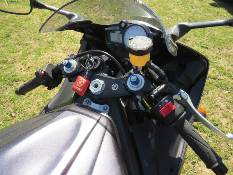 2005 Yamaha YZF R6 599cc-Sold