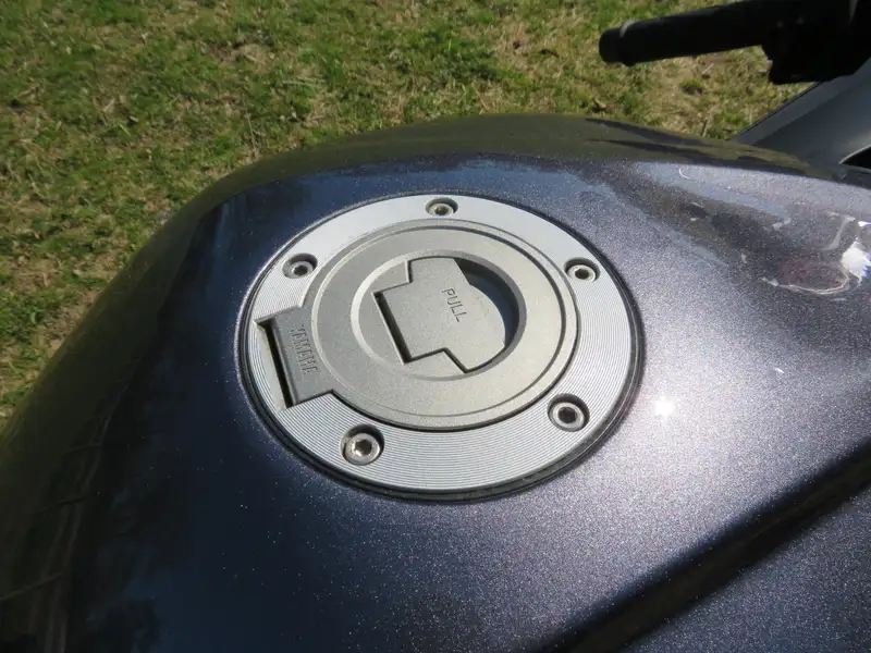 2005 Yamaha YZF R6 599cc-Sold