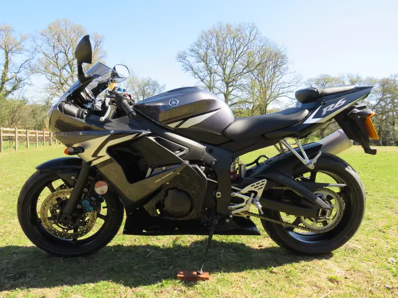 2005 Yamaha YZF R6 599cc-Sold