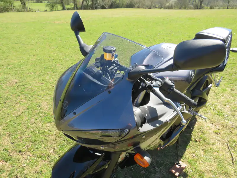 2005 Yamaha YZF R6 599cc-Sold