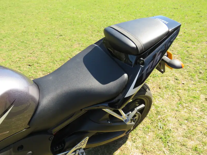 2005 Yamaha YZF R6 599cc-Sold