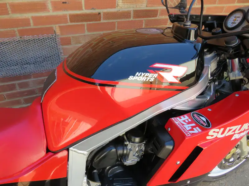 1987 Ssuzuki GSX-R1100J 1074cc-Sold