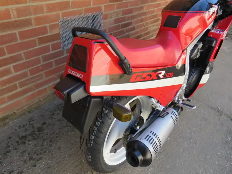 1987 Ssuzuki GSX-R1100J 1074cc-Sold