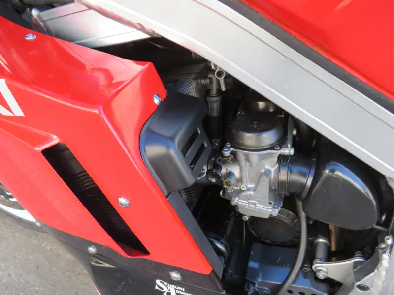 1987 Ssuzuki GSX-R1100J 1074cc-Sold