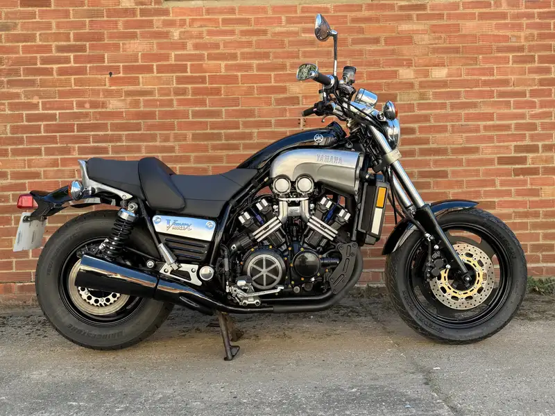 1996 Yamaha V-Max 1197cc-Sold
