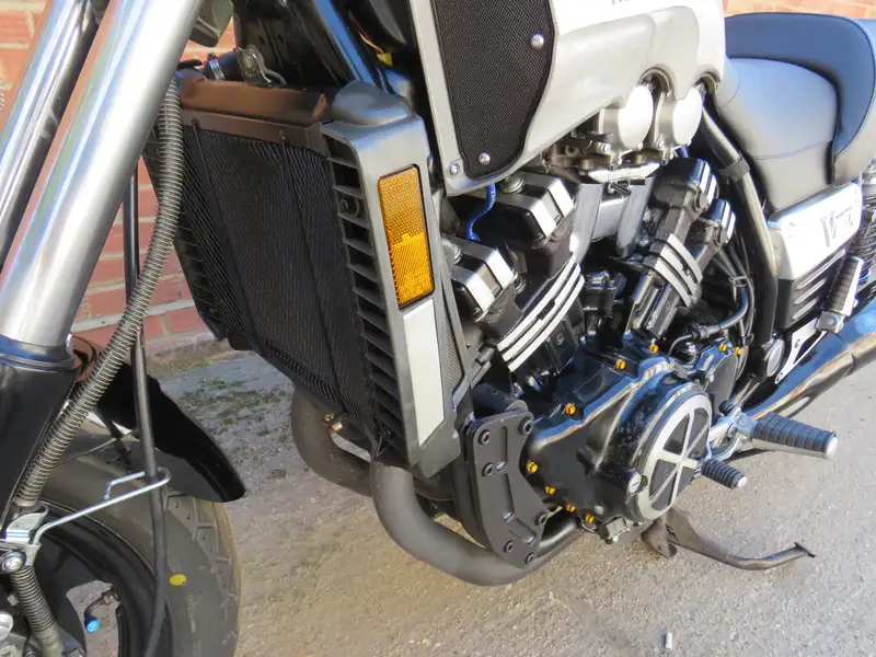 1996 Yamaha V-Max 1197cc-Sold