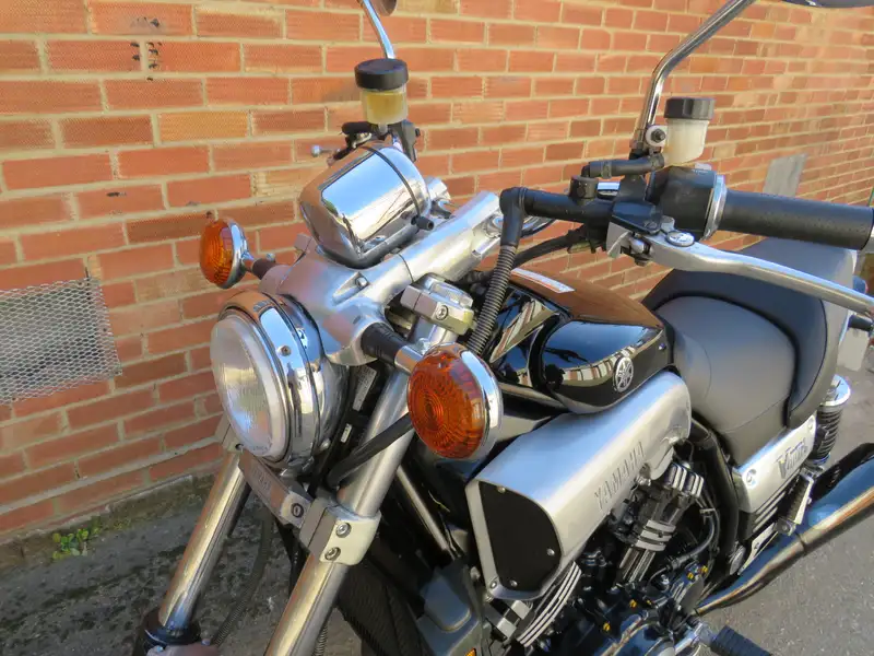 1996 Yamaha V-Max 1197cc-Sold