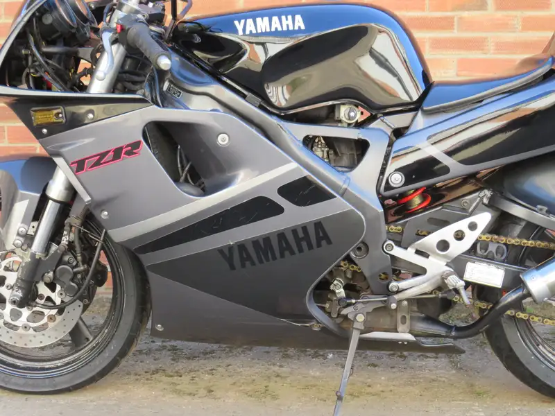 1991 Yamaha TZR250R 3XV 249cc-For Sale