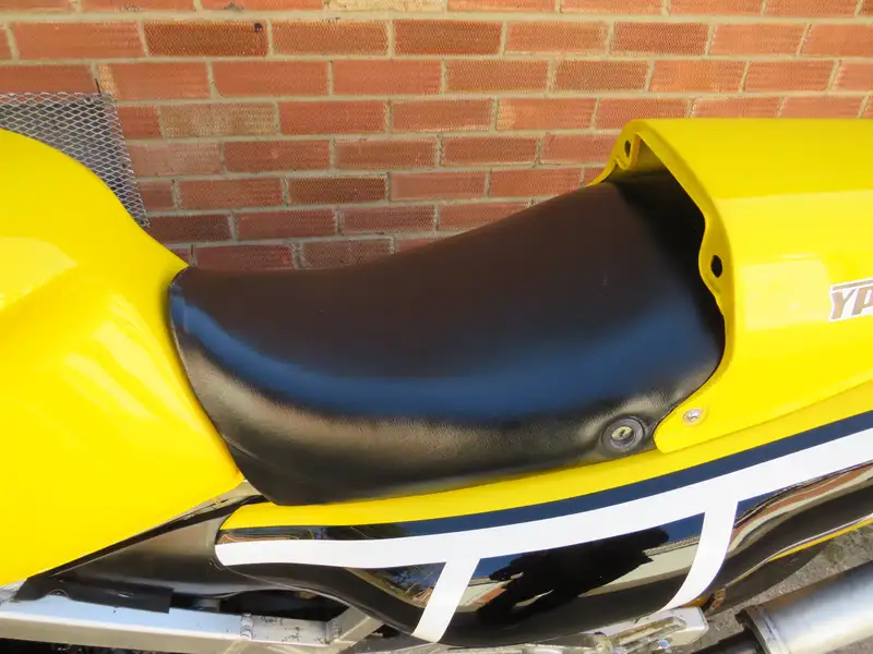 1984 Yamaha RZV500R 499cc-Sold