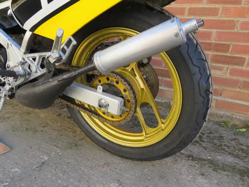 1984 Yamaha RZV500R 499cc-Sold