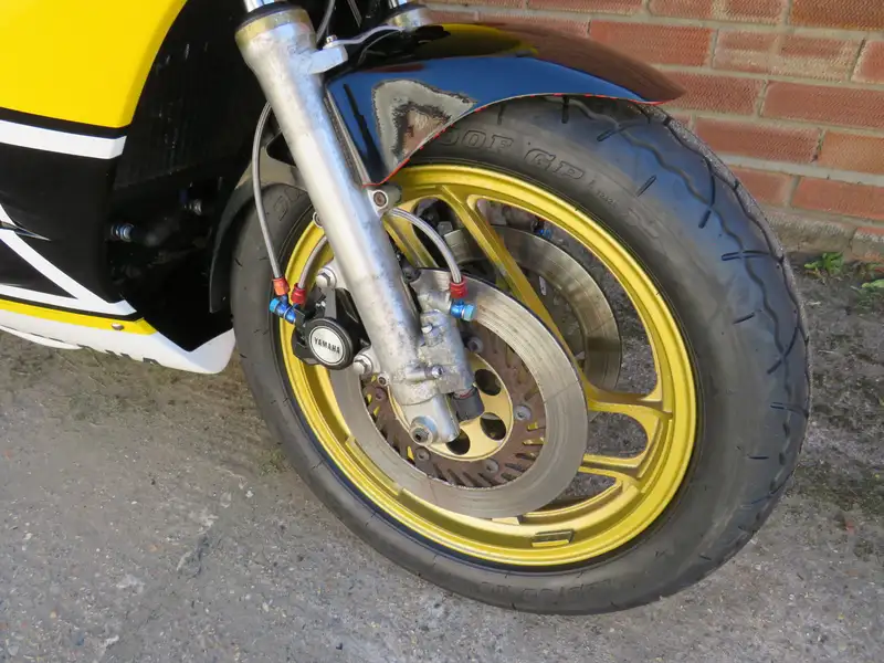 1984 Yamaha RZV500R 499cc-Sold
