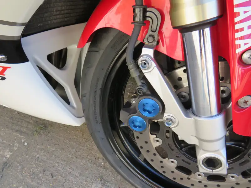 2000 Yamaha YZF-R1 998cc-Sold