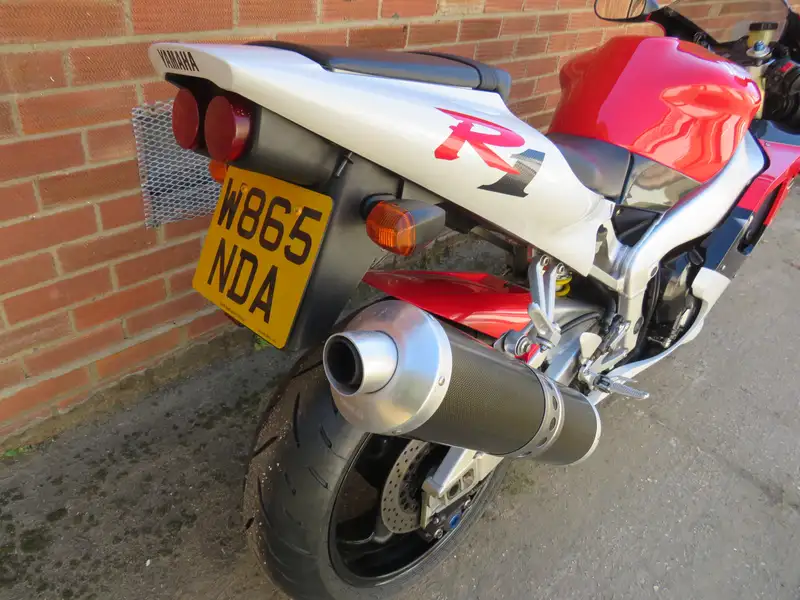 2000 Yamaha YZF-R1 998cc-Sold