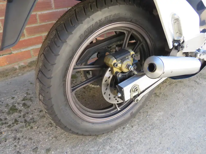 1985 Suzuki RG400 397cc-For Sale